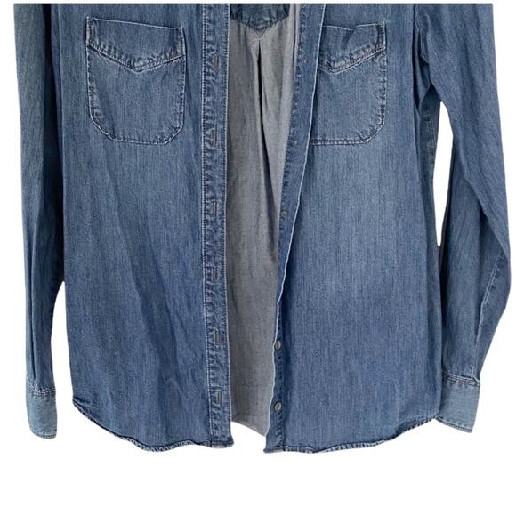 NWOT Express Chambray Button Down - Picture 3 of 9